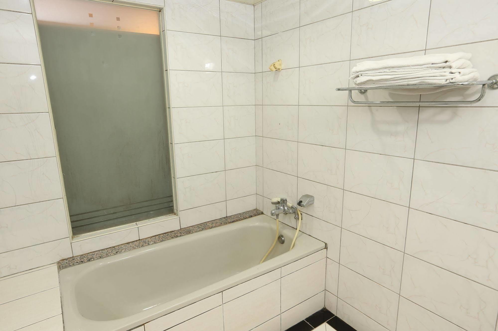 Banciaoking Hotel Taipei Exterior photo