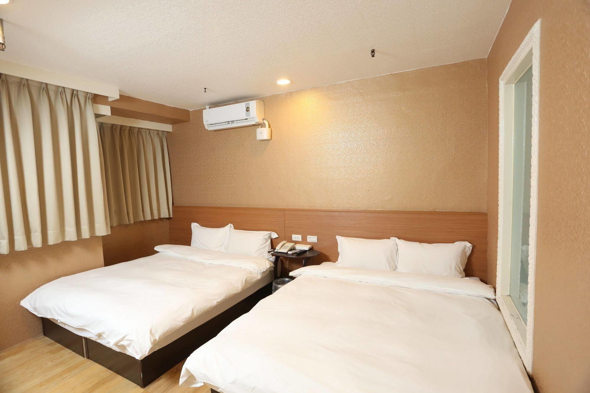Banciaoking Hotel Taipei Exterior photo